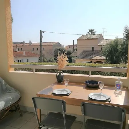 Le Cosy, Proche Plage, Base Nature, A Pied Apartman Fréjus